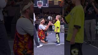 Когда никто в зале не ожидал от тебя такого  #tricks #streetball #freestyle #dimavasilov