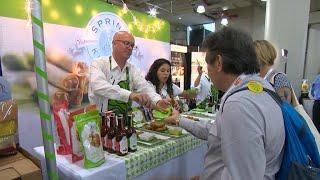 Foodies descend on massive specialty food show