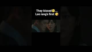 Lee rang's first kiss.....#taleoftheninetailed1938 #leerang #kiss #leerangkiss #kdramaedit #love