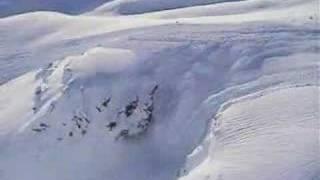 Big Avalanche at Mt Ruapeu/ NZ