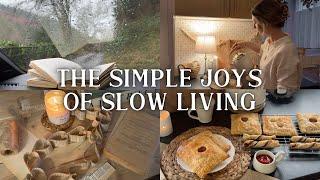 Coy Rainy Days: Slow Living in the Countryside | Simple Baking, Homamaking, DIY Bookish Garland Vlog