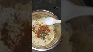 10min ki sabse easy pakodo ki recipe ️#trendingshorts #viralshorts #G.S food vlog #ytshort support