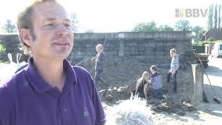 Kleine Landschaftsgärtner in Aktion bei Garten Meteling