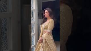  IMMENSELY BEAUTIFUL #mahirakhan looks ROYAL in #bridaloutfit #shorts