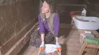 Все грязные, хотят мыться а баня ещё не готова. БАНЯ ЧАСТЬ 1