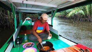 Masak udang spaghetti la fonte bumbu kacang setelah mancing saat hujan di sungai