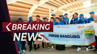 BREAKING NEWS - Konvoi Tim Persib Rayakan Juara Liga 1 di Bandung