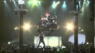 Skillet - Hero (Awake & Live - Rise Deluxe DVD) (Winterjam Live 2012)