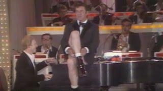 Jerry Lewis Takes Off His Pants (1975) - MDA Telethon