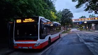 Hamburger HOCHBAHN AG  - Linie U1 - U-Bahnhof Großhansdorf - Einfahrt einer DT 4 Kurzzugeinheit