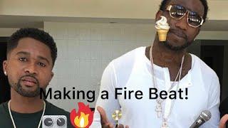 Zaytoven (Gucci Mane Producer) Making a Beat in his Studio (Must Watch)