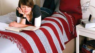 Crochet School Spirit Throw Pattern | BEGINNER | The Crochet Crowd