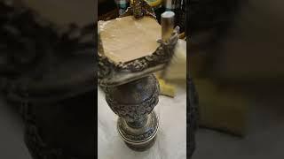 Подсвечник из помятой вазочки
