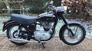 Junak M10 1965 motorcycle walk around and sound