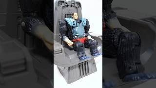 先輩が野獣に変形する玩具 #トランスフォーマー #アニモーフ