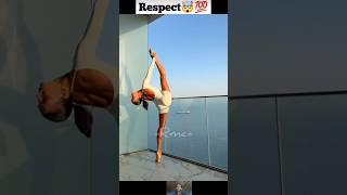 Respect|| Flexible girl one foot standing:Science behind the balance #shorts #respect