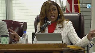 Dolton mayor to critics: ‘I’m the leader!’