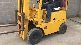 Toyota Forklift. 1 ton Lift. Gas Powered.