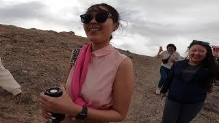 Kazak Kızlar Türk Olduğumu Duyunca Bakın Ne Dedi! Charyn Kanyonu ve Otostop #68