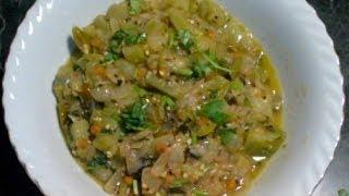 Green Tomato onion curry - Raw Tomato onion Curry for chapati, puri etc.