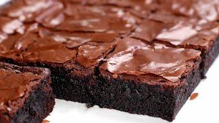 Sudah lama mencari resep ini.Tanpa Coklat Batang DCC,Tanpa Mentega! Brownies fudgy shiny crust mudah