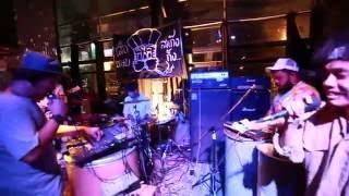 JOEY SALE SNAKE Ft. 90110 - ปืนไฟ+Bomb Ma YE  [[ เสือเกษมสเเก๊งกิ้ง ครั้งที่ 3 ]] @Parking Toys