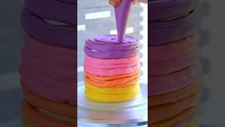 Creating the perfect ombre, blend up and down ￼ diagonally #cakedecorating #shorts #ytshorts ￼