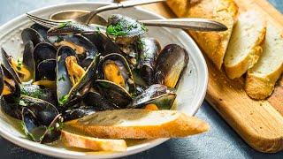 White Wine Mussels | My FAVORITE SEAFOOD recipe!