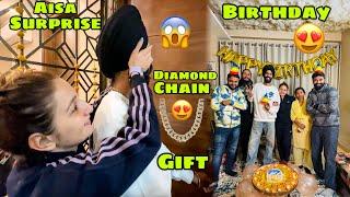 Aisa Birthday Surprise ki umeed nahi thi  Gift mai mili Diamond Chain  Sab hairaan 