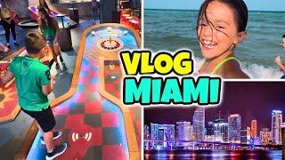 MINI GOLF SUPER PAZZO A MIAMI in America: Sembra un VIDEOGIOCO