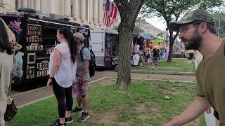 Washington DC food trucks on Constitution Avenue NE