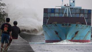 Danger Warning: Container Ship Navigate Tight Turns, Massive Waves Follow!