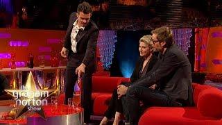 Orlando Bloom Saves A Drunk Fly From Drowning | The Graham Norton Show