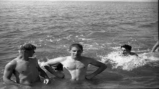 Changing Attitudes Towards Public Nudity in Men's Spaces, 1940s-Present (History + Photographs)