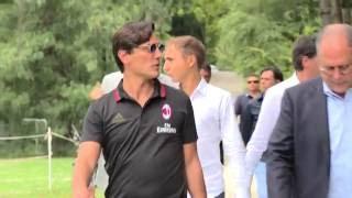 Coach Montella's first red&black day