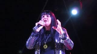 Maria Luisa Congiu canta "Balla che fozza" (Decimoputzu 12/05/2024)