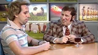 "José Esteves" entrevista "Fábio Coentrão" - HERMAN 2011