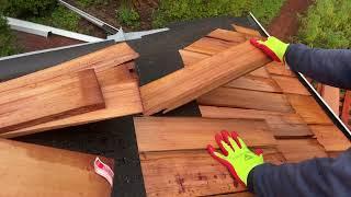 Cedar shake wood roof. Techo de madera de cedro.