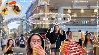 Living alone in London vlog | Going on a solo date: Covent Garden, Brandy Melville, Foyles…