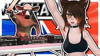 What is this COW DOING?! - VRCHAT Funny Moments