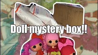 I got a surprise mystery box of dolls from my mom (LALALOOPSY GIRLS THRIFTED DOLL UNBOXING!!)