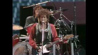 Bob Dylan - Rainy Day Women #12 & 35 (Live at Farm Aid 1986)