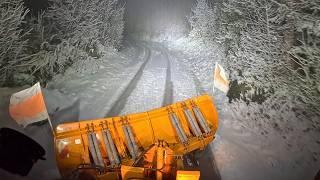 ️Winterdienst in den Bergen ️Schneeräumung Unimog U400 #asmr