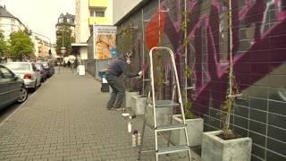 Frankfurt Street Art 2012: Bomber loves Bornheim Graffiti