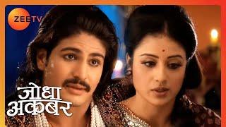 Jodha को देखकर Akbar हुआ भावुक | Jodha Akbar | Romantic Moments | ZeeTV