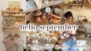 A COZY SEPTEMBER DAY | vintage market, fall decorating, finding pumpkins!