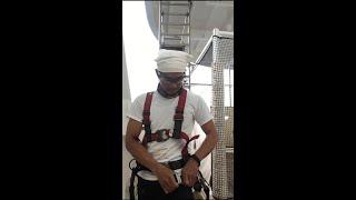 Demonstration, how to don a safetyharness | how to put this on #shorts #tomsailorvlog