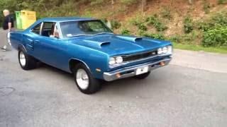 1969 Dodge Super Bee Burnout