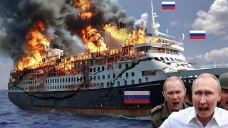 happened 30 seconds ago! 12 Russian ships carrying 1400 Russian tanks, sank in Crimea