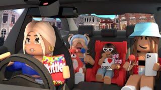 Family Vacation To LONDON! *CHAOS! MY DAUGHTERS BOYFRIEND SHOWS UP?* VOICES Roblox Bloxburg Roleplay